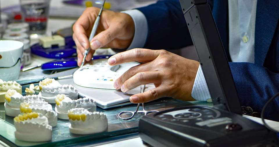 Pediatric dental crowns